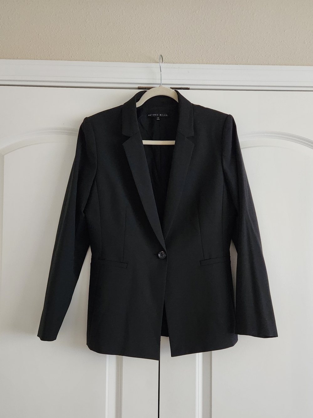 ANTONIO MELANI Classic Black Single-Button Tailored Blazer